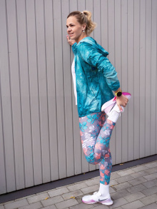 <h2>Made for running and beyond:</h2>